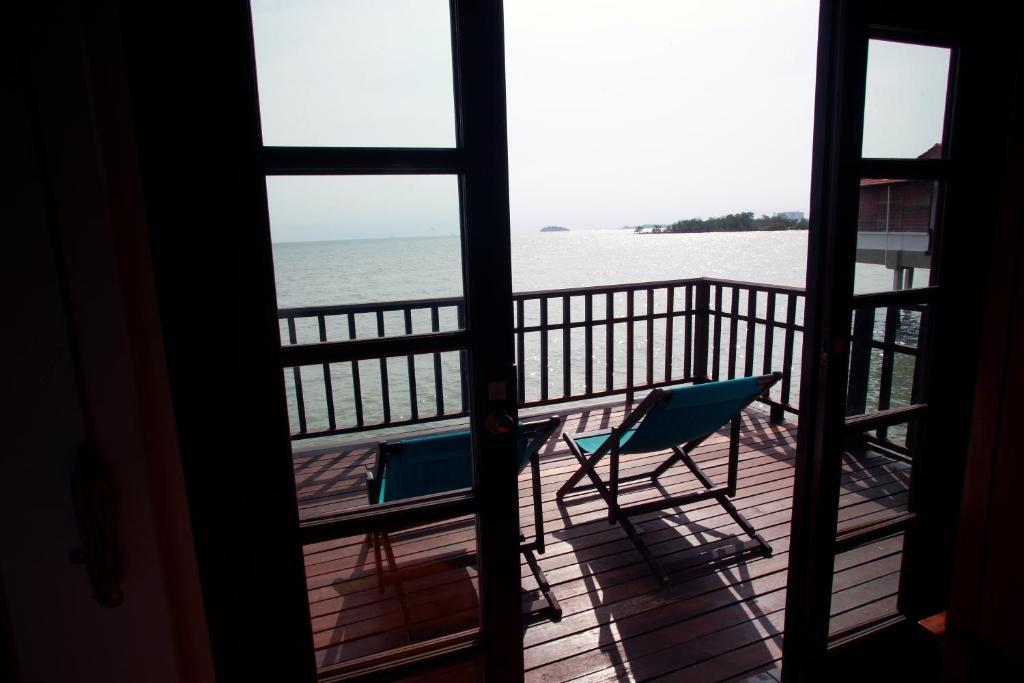 Avillion Port Dickson Porto Dickson Quarto foto View from a chalet